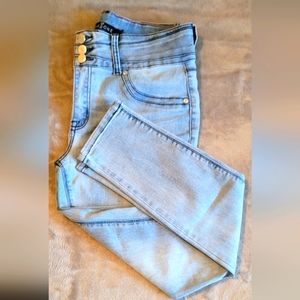 one 5 one High Rise Light Skinny Jeans with 3 Buttons on Waist, Size 12 Like New